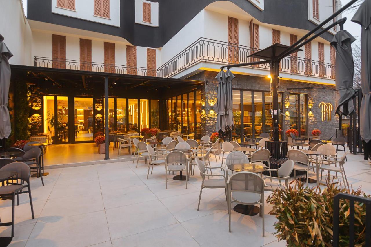 Park Plazza Hotel Korce Buitenkant foto