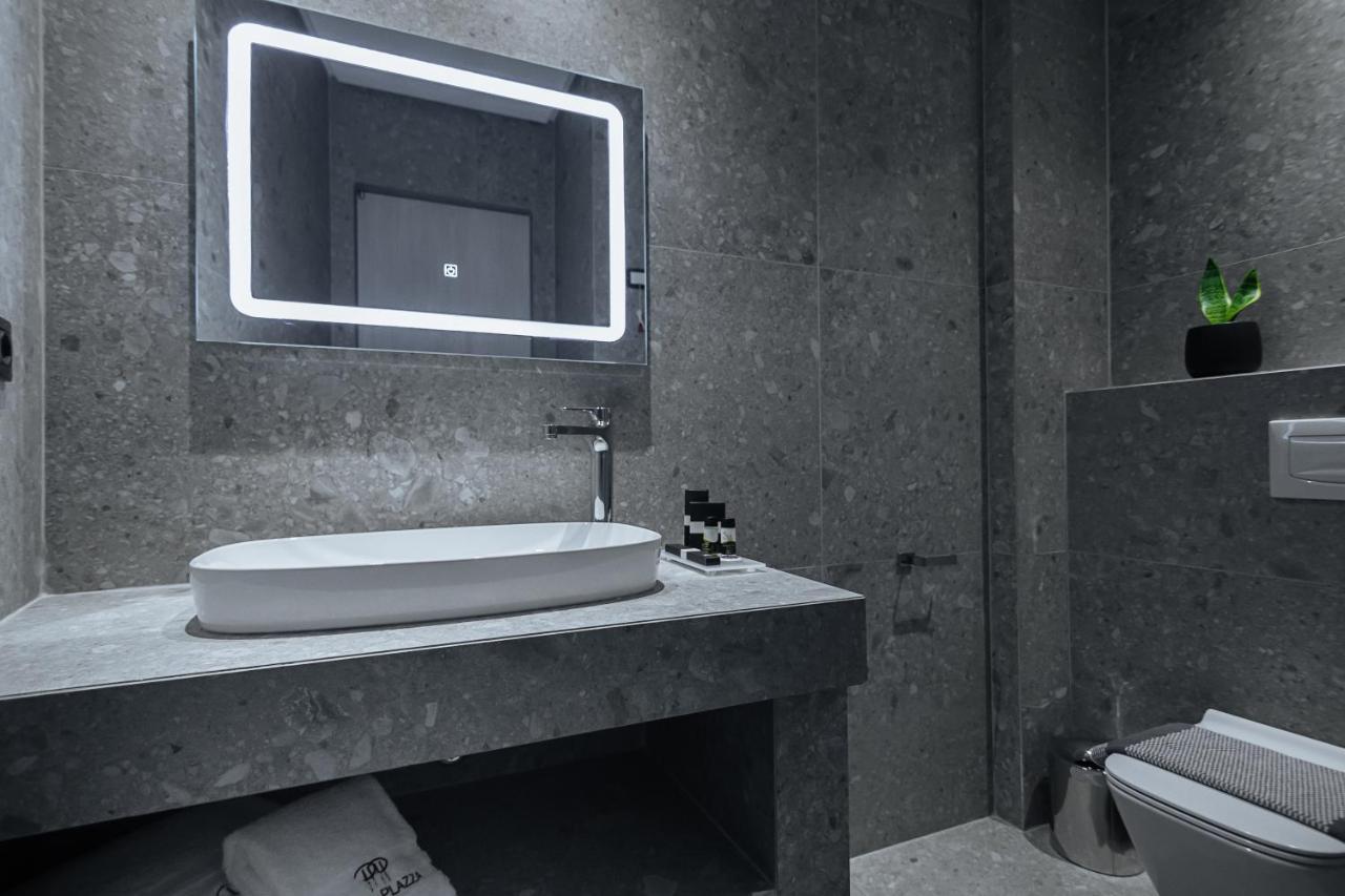 Park Plazza Hotel Korce Buitenkant foto