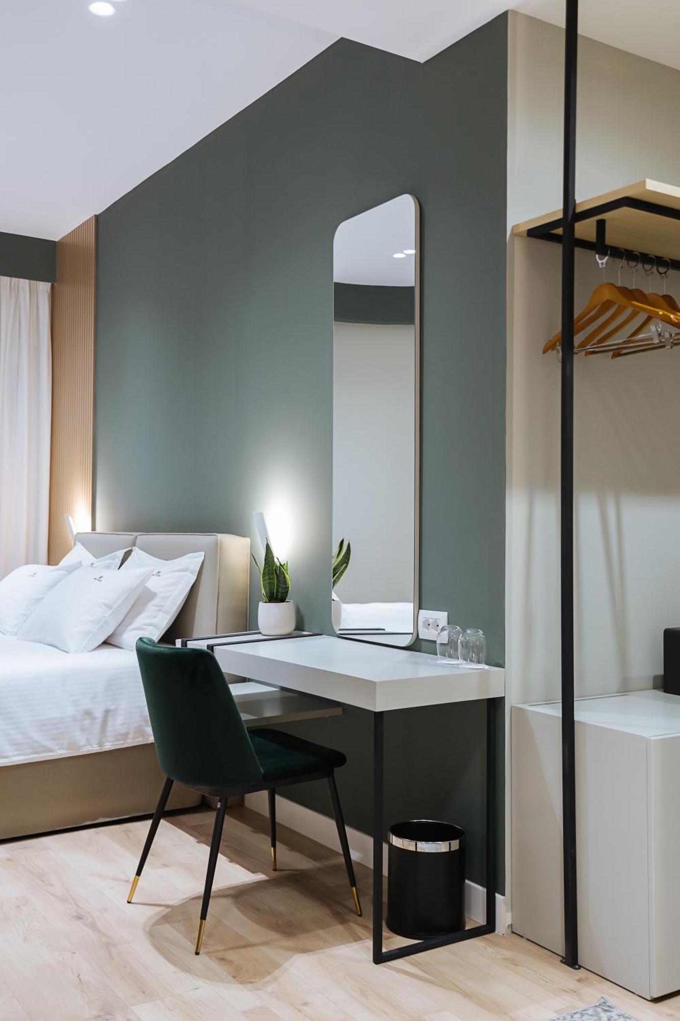 Park Plazza Hotel Korce Buitenkant foto
