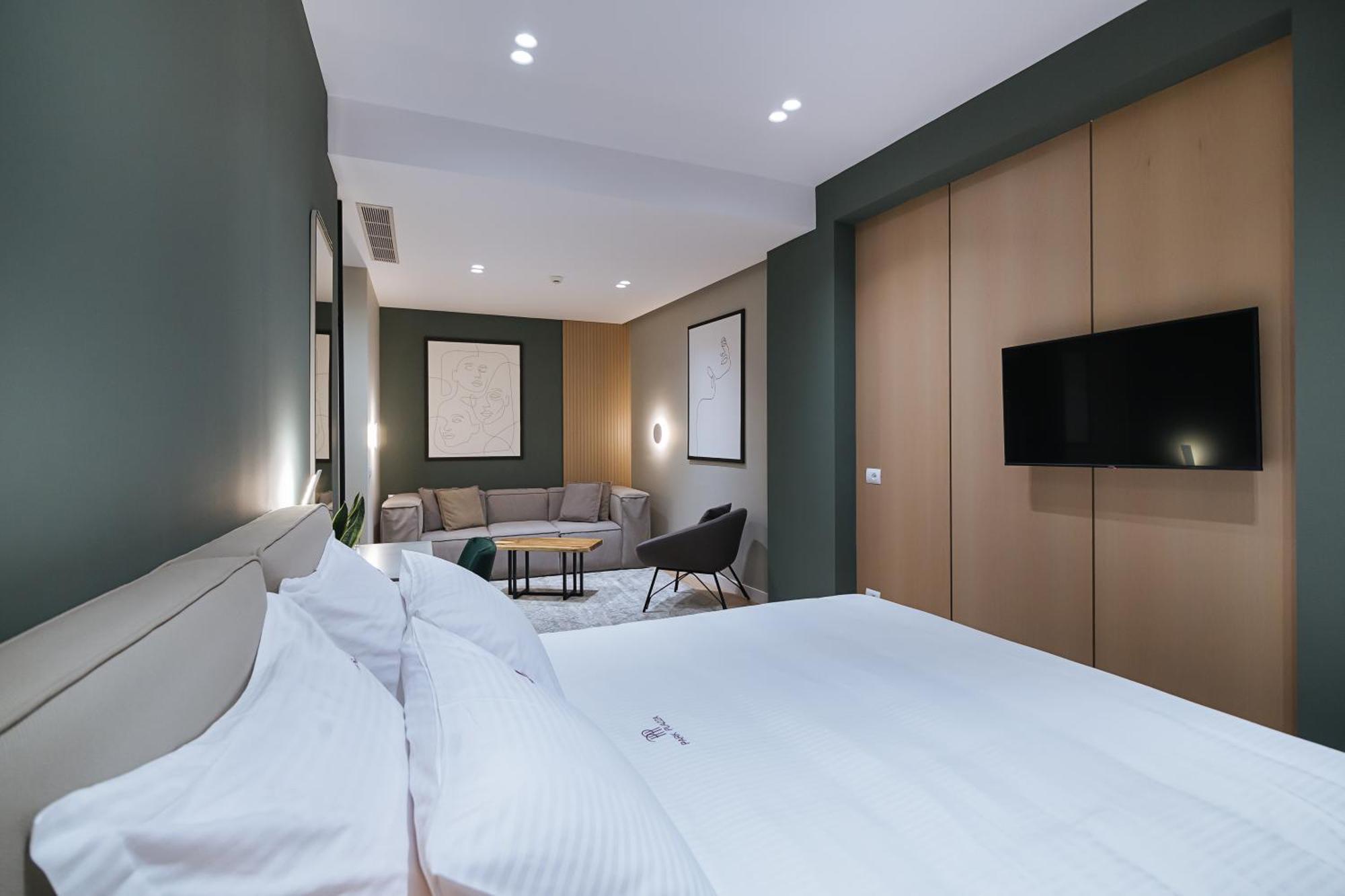 Park Plazza Hotel Korce Kamer foto